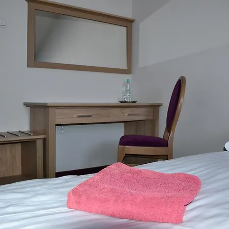 Zlote Runo - Hotel&Restauracja Отель 3*