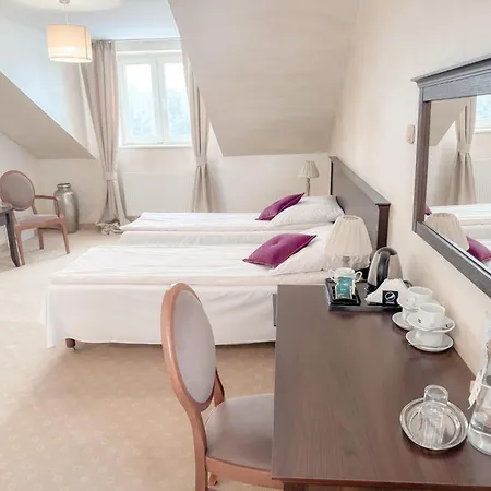 Zlote Runo - Hotel&Restauracja Karolina