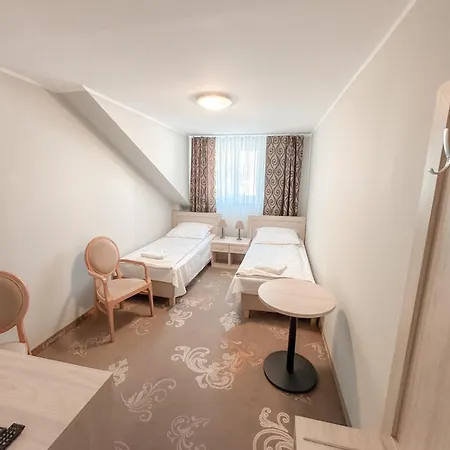 Zlote Runo - Hotel&Restauracja 3*