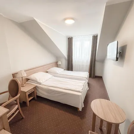 Hotel&Restauracja Zlote Runo * Karolina