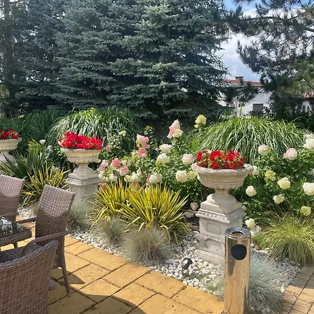 Zlote Runo - Hotel&Restauracja Otel 3*
