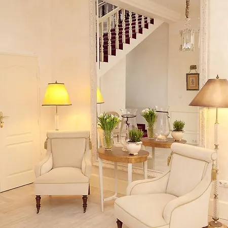 منزل للإقامة Hotel&Restauracja Zlote Runo *